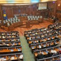 Skupština u Prištini usvojila rezoluciju o podršci bivšim vođama tzv. OVK, Srpska lista napustila salu