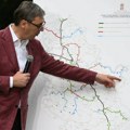 Vučić pokazao mapu - sve je jasno: "Ovo crno je izgrađeno do 2012. godine, ovo crveno - to sada gradimo"