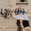 Evropa se topi: Portugal oborio temperaturni rekord, u francuskim učionicama čak 53 stepena
