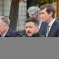 Američki izaslanici kasno sinoć napustili Kijev specijalnim vozom