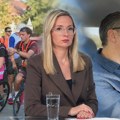 Zašto Vučić sve češće bira sliku usamljenog vozača "škode" i kakvi su dometi studentske biciklističke ture?