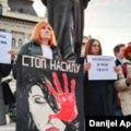 Сирена за узбуну на протесту у Новом Саду након двоструког фемицида