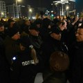 Protest kod Beograda na vodi za očuvanje starog Savskog mosta: Blokada protekla u incidentima, svađi vozača i građana…