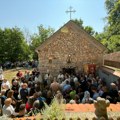 Svečano osvećen obnovljeni hram Svete Petke u Donjem Matejevcu – mesto gde se pričestio Stevan Sinđelić [VIDEO]