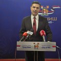 „Želimo da olakšamo roditeljima septembar“ – gradonačelnik Niša o pomoći do 20.000 dinara