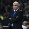 Obradović: "Ne gubimo mi utakmice zbog telefona, to nije bila poruka"