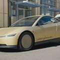 Mask i Tesla nisu čekali izmene propisa da bi lansirali Sajber taksi: Nepoštovanje ili biznis
