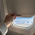 Zašto zastori na prozorima aviona moraju da budu podignuti pri poletanju i sletanju