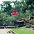 Tornado pogodio mali grad u Teksasu, ima poginulih: Strahuje se da je još ljudi zarobljeno ispod ruševina