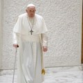 Papa Franja prekinuo govor: Imam problem zbog bronhitisa