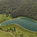 (Foto): Najmanje, a najlepše u Hercegovini: Otkrijte u čemu je tajna ovog bajkovitog jezera