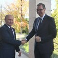 Vučić danas na vojnoj paradi u Moskvi, uprkos upozorenjima iz EU