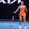 "Danas to nisam uspela..." Iva Jović otvorila dušu posle bolnog poraza od Arine Sabalenke