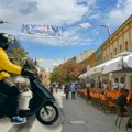 Klinci na električnim skuterima terorišu novosađane Bešumni, brzi i nepredvidivi jurcaju gradom ne zarezuju nikoga