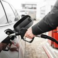 Sjajne vesti za vozače uoči ovog vikenda! Pale cene i dizela i benzina: Ovo su nove cene goriva