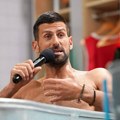 Novak može da sedi u ledenoj vodi, ali da li bi trebalo i vi? Srce i pritisak reaguju odmah