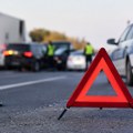 Teška saobraćajna nesreća u Srbiji: jedna osoba poginula, šest povređeno u sudaru četiri vozila