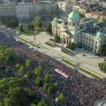 Njujork tajms: Najveće ulične demonstracije u Srbiji otkad je svrgnut Milošević