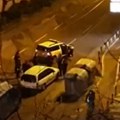 Podlegao povredama nakon udesa Tinejdžer (16) se sudario sa vozilom poslanika