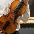 Evo koliko vredi violina stara 300 godina! Zavrteće vam se u glavi od sume, a caka je u njenom proizvođaču