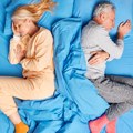 Jedan ili dva pokrivača u bračnom krevetu – šta je skandinavska metoda spavanja i da li popravlja san