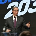 Vučić pred izbore u Aranđelovcu obećao puteve
