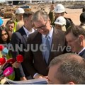 Predsednik Vučić obilazi najveće gradilište u Beogradu. EKSPO će ostati simbol za buduće generacije, stambene jedinice grade…