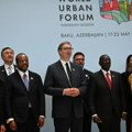 (Foto) Vučić na Svetskom urbanom forumu u Bakuu, obratiće se učesnicima