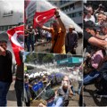 Pogledajte intervenciju turske policije! Vodenim topovima po demonstrantima! Spečili okupljanje pristalica bivšeg vođe najveće…