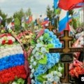 Rusija suzbija fotografisanje grobova koji otkrivaju stvarnu cijenu rata