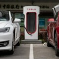 „Tesla” opoziva skoro tri miliona vozila u Kini zbog problema sa kvakama