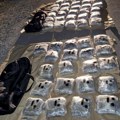 Pala dilerska trojka u Obrenovcu! Operativci iz Novog Sada ih uhvatili na delu sa 60 kilograma marihuane: Uhapšeni u trenutku…