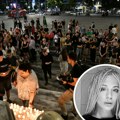 Beograđani se opraštaju od Noe: U suzama pale sveće za brutalno ubijenu trans devojku: "Bila je divna, ne možemo da…