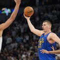 Jokić šokirao NBA ligu zbog asistencija, Denver posle strašne drame dobio derbi Zapada