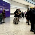 Londonski aerodrom HItrou ponovo radi, haos se smiruje