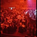 Prekinut koncert Baje Malog Knindže u Kragujevcu, publika skandirala: “Pumpaj!” (VIDEO)