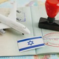 Putnici Jevreji tokom leta za Madrid dobili košer obroke sa natpisom Slobodna Palestina