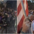(Видео) Хаос на бдењу за Чарлија Кирка: Псовке, туча, хапшења и сукоби са полицијом