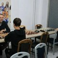 Stevović: Grad snažno podržava Šah klub „Velika rokada“ i razvoj mladih šahista
