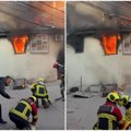 Beba stradala u požaru! Horor u Prizrenu: Majka s četvoro dece spavala kad je buknula vatra (video)