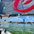Voleo je i nebo i more: Regata čuva sećanje na herojski poginulog pilota Zorana Radosavljevića