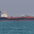 Požar na tankeru kod obale Omana, posada evakuisana