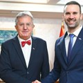 Premijer Crne Gore primio novoimenovanog ambasadora Srbije