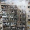 Снажна експлозија потресла Санкт Петербург: "Дрон се срушио на стамбену зграду" (фото)