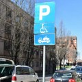 Vozači, čuvajte se prevaranata: Lažna naplata parkinga, na automobile kače nevažeće uplatnice (foto)