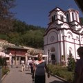 U manastiru Tumane 1. Juna tradicionalno presvlačenje moštiju svetog Zosima Tumanskog Čudotvorca Evo šta će nakon…