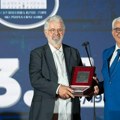 Zašto dodela Trinaestojulske nagrade deli Crnu Goru