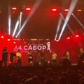 Najveća kafana u Srbiji otvorila svoja vrata! Prvi dan Guča festivala u znaku neviđene energije, rekordne posećenosti i…
