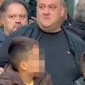 Halidov sin jedva dolazi do daha, tužan snimak iz Sarajeva: Od njega se ne odvajaju deca
