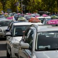 Pobuna taksista zbog novog zakona u Srbiji: Cena vožnje naručene preko aplikacije bi mogla drastično da se promeni